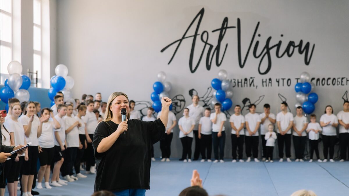 «Чтобы дело родителей жило после меня»: Евгения Гарькавая о миссии помощи детям