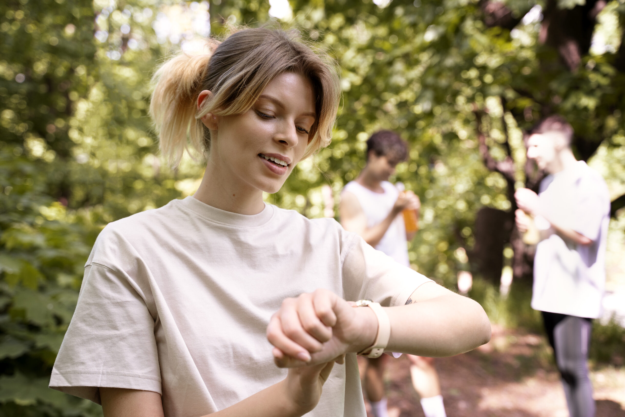 Что такое волонтёрские часы? Рассказали, зачем они нужны и как их получить