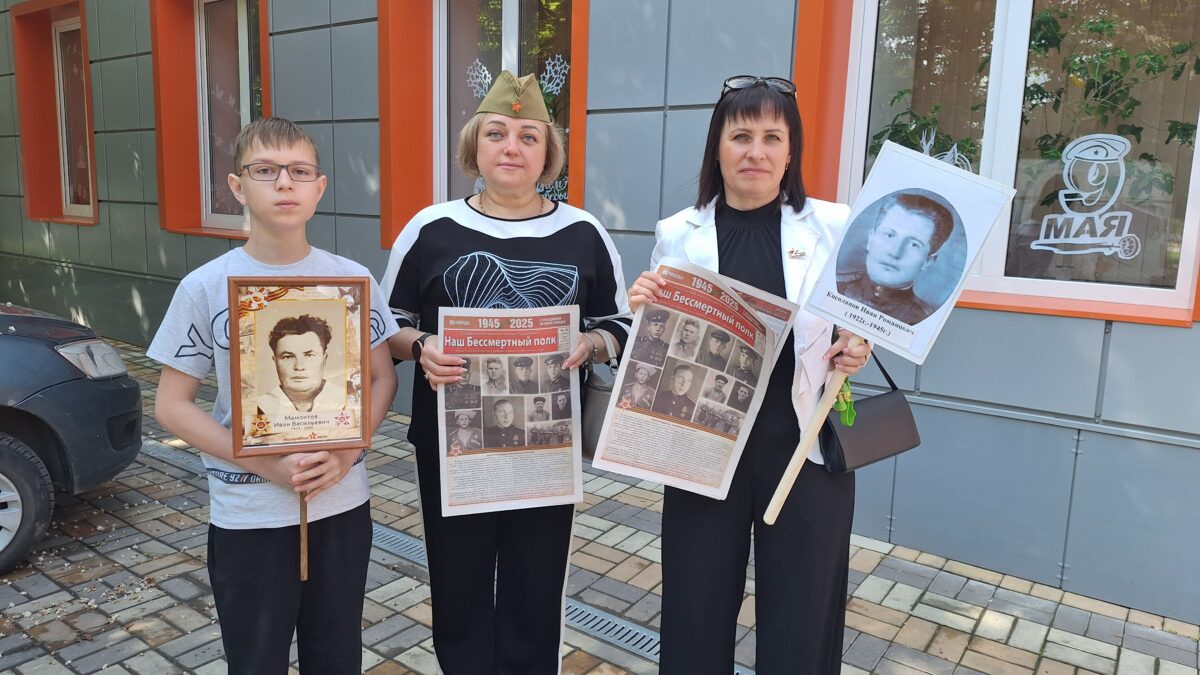 «Самый главный праздник»: редакция газеты помогает семьям сохранить память о подвигах фронтовиков