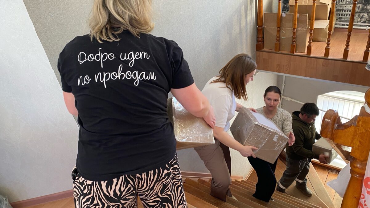 📦 Посылки с теплом и заботой: Нюксенский округ поддерживает ребят на СВО