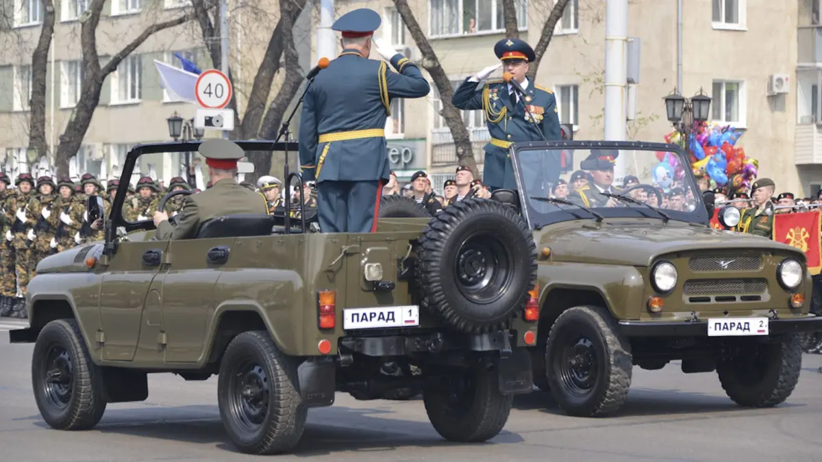 Поздравления с Днём Победы: стихи, проза и открытки 9 Мая