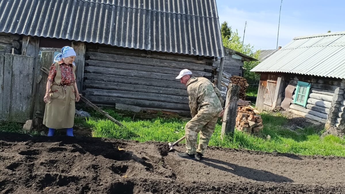 Добро рядом: как волонтёры культуры поддерживают старшее поколение!