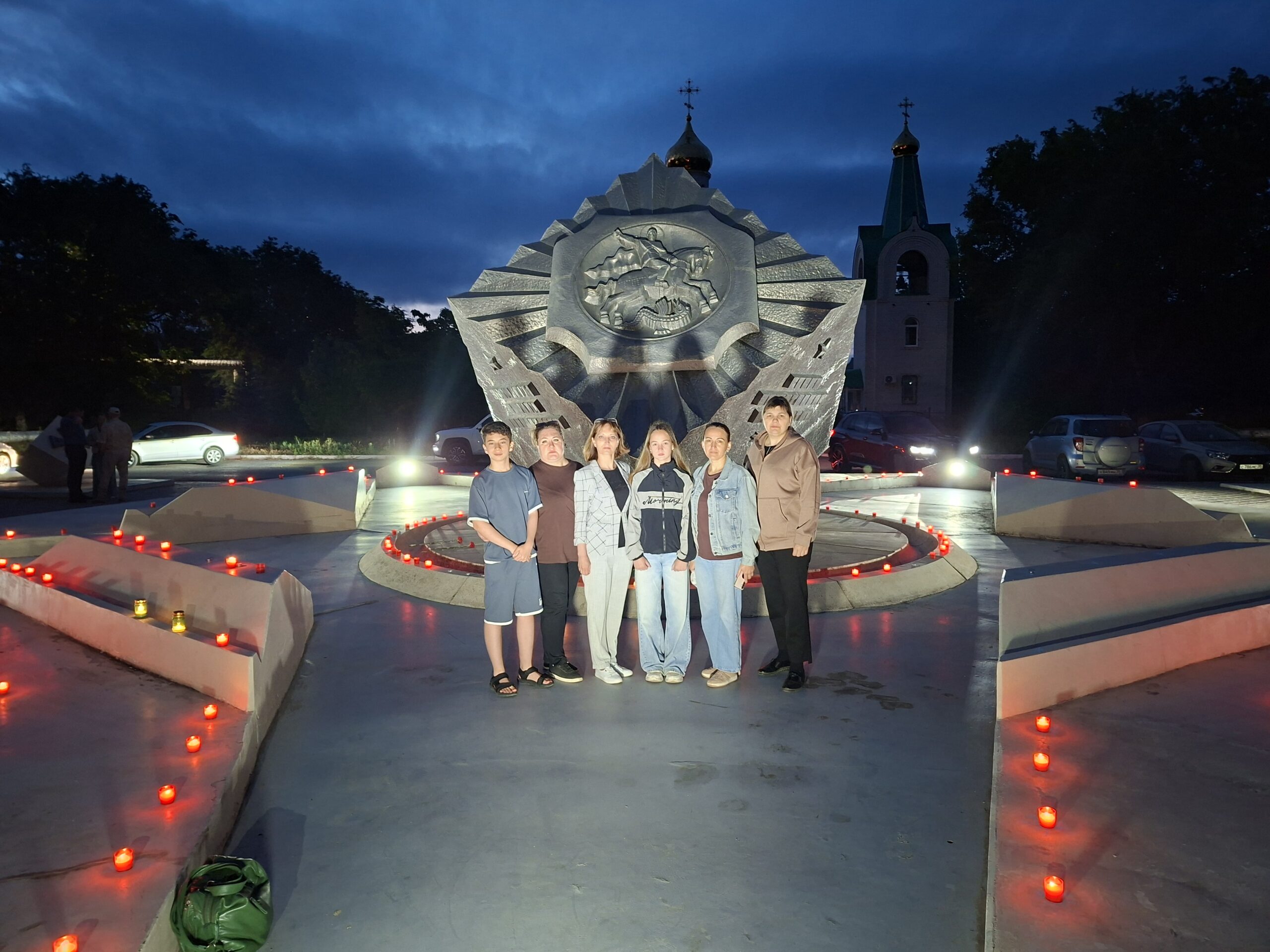 22 июня, в День памяти и скорби, в Знаменске прошли памятные акции, посвящённые всем, кто погиб,…