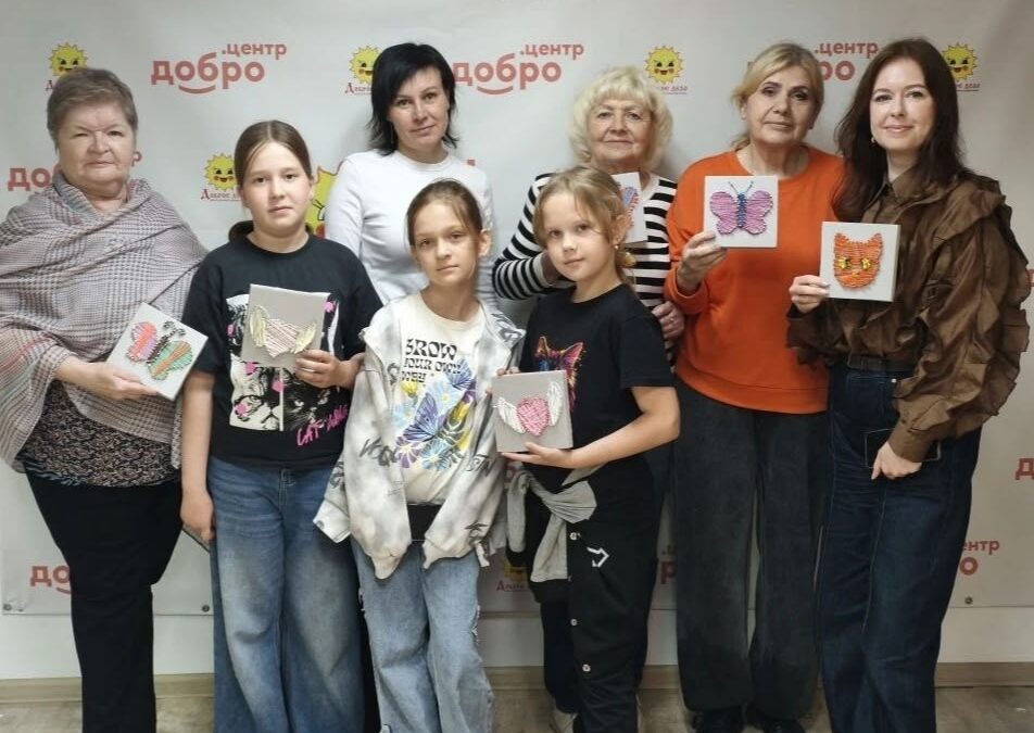 Картины из Нитей