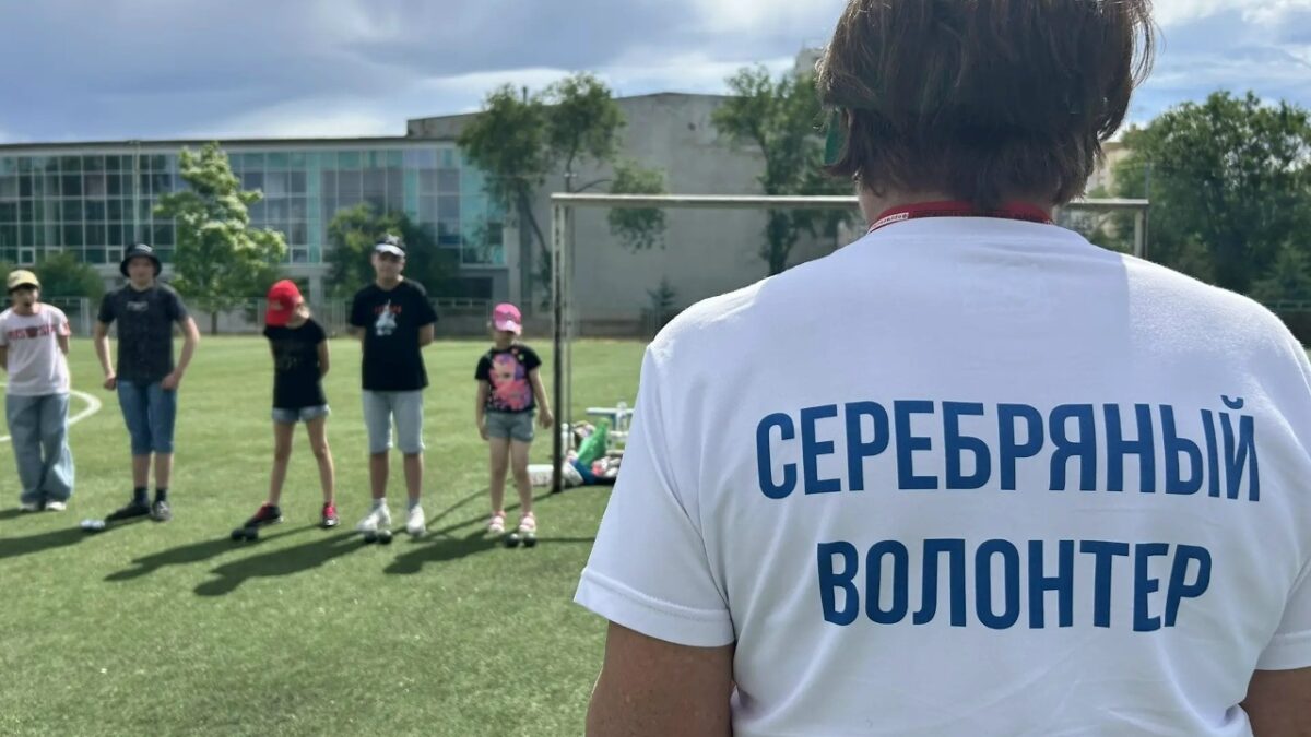 «Серебряные» волонтёры в социально-реабилитационном центре