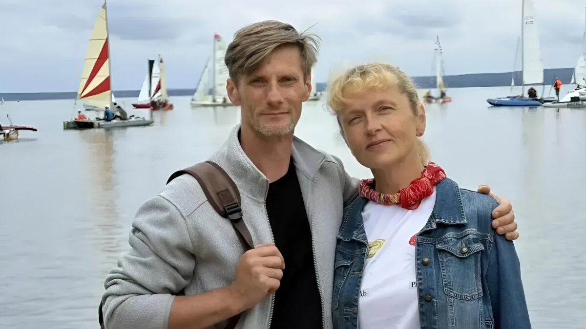 «Решили не дожидаться пенсии»: супруги-учителя оставили школу, чтобы плести изделия из макраме