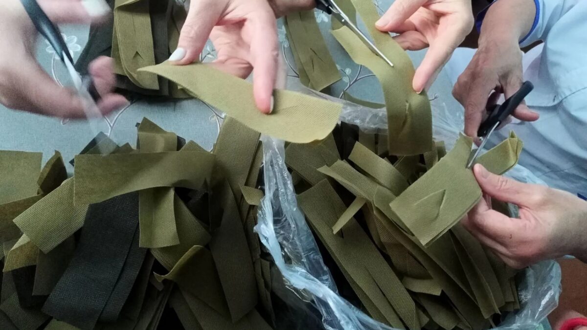 Волонтёрское объединение на дому «Рука помощи СВОим» п. Абан продолжают свою работу