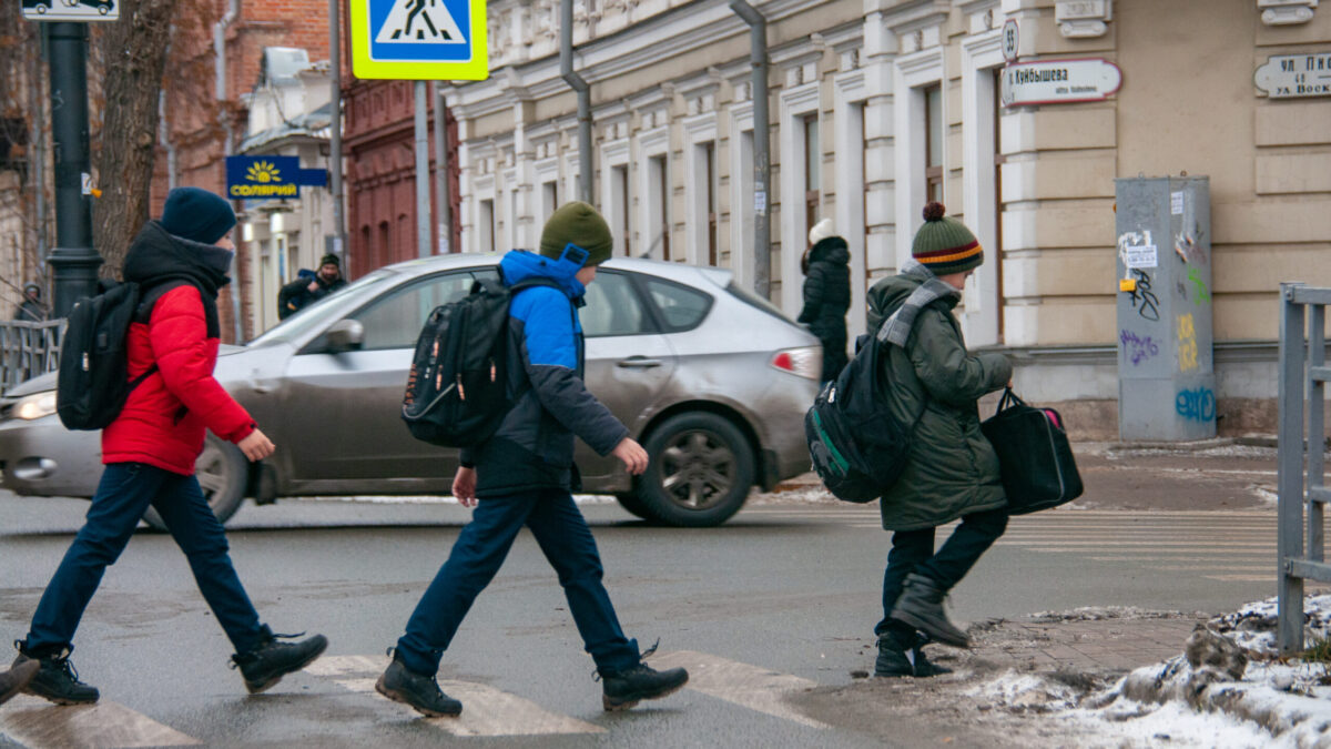 Пять регионов ввели новые льготы многодетным семьям в 2026 году