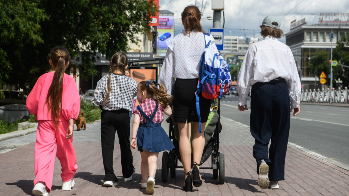 Кубань и ещё четыре региона: какие новые льготы получили многодетные семьи в 2026 году