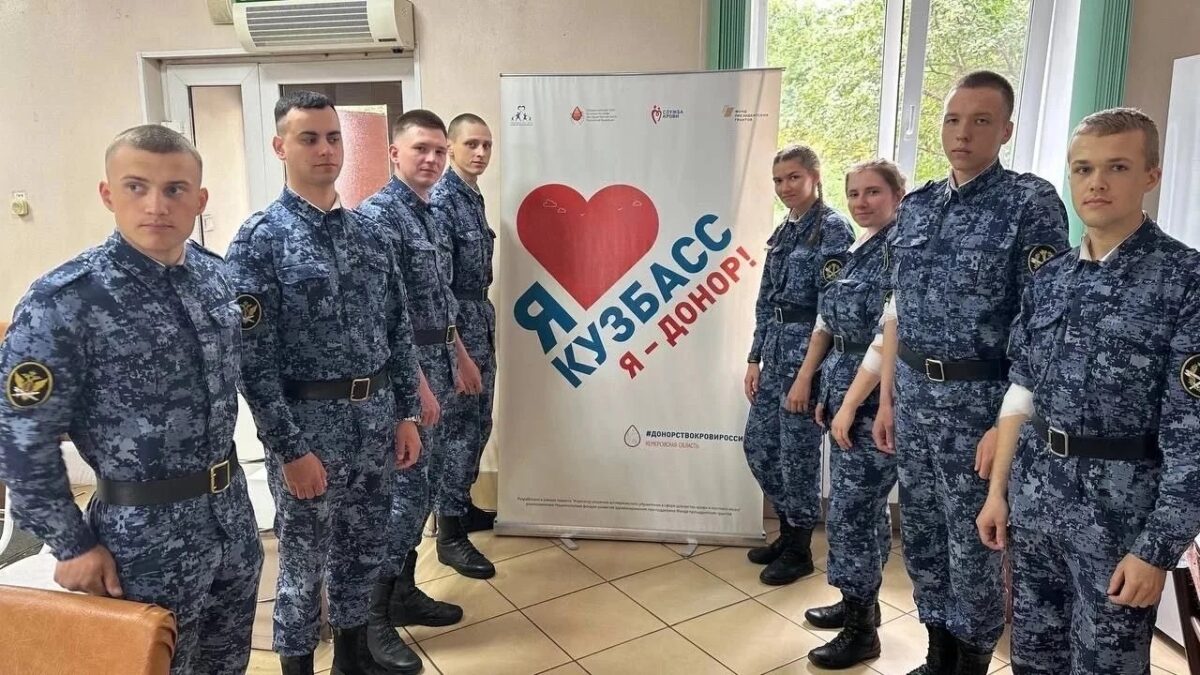 #МЫВМЕСТЕдаримжизнь БОМБЕРЫ: победа куется в тылу. Донорство крови как помощь фронту и городу