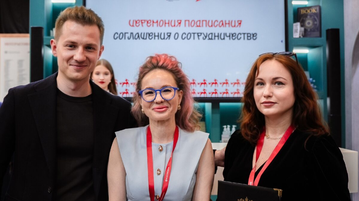 «Искусство касается каждого»: фонд из Петербурга поддержал проект нижегородской художницы