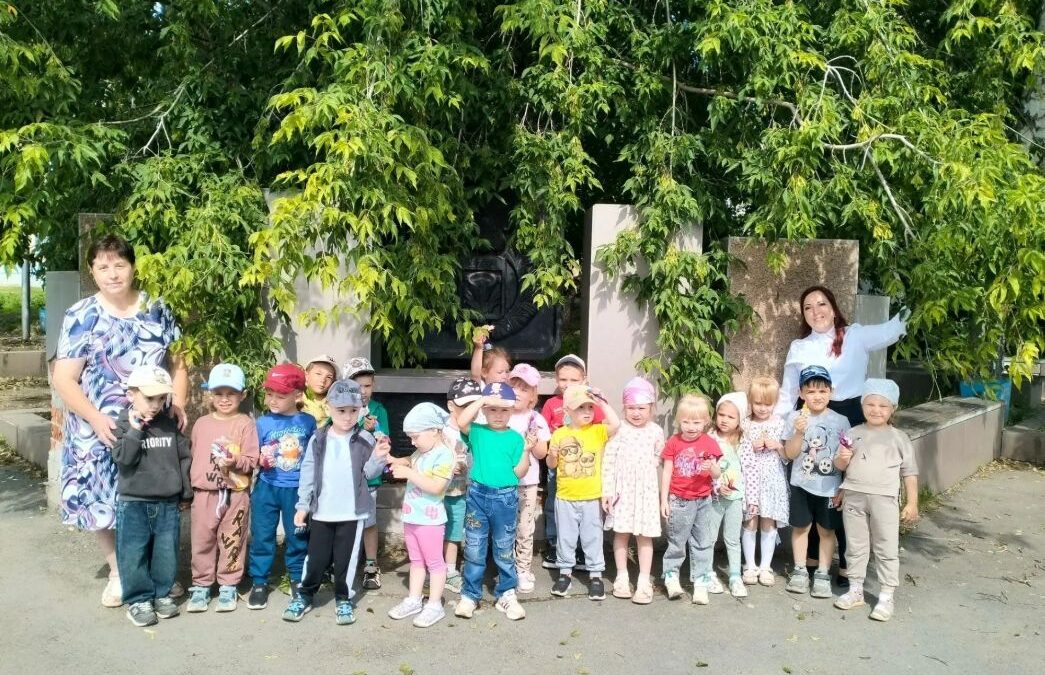 «Здесь не бывает скучно»: как я вовлекаю детей и молодёжь через игру, творчество и доверие