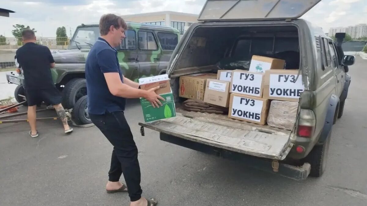 Волонтёр Артём Титов: 36 гуманитарных рейдов на СВО