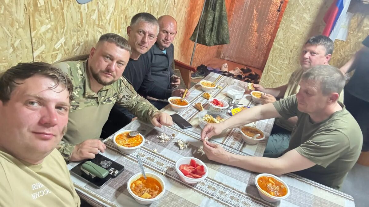 Волонтёр Артём Титов: 36 гуманитарных рейдов на СВО