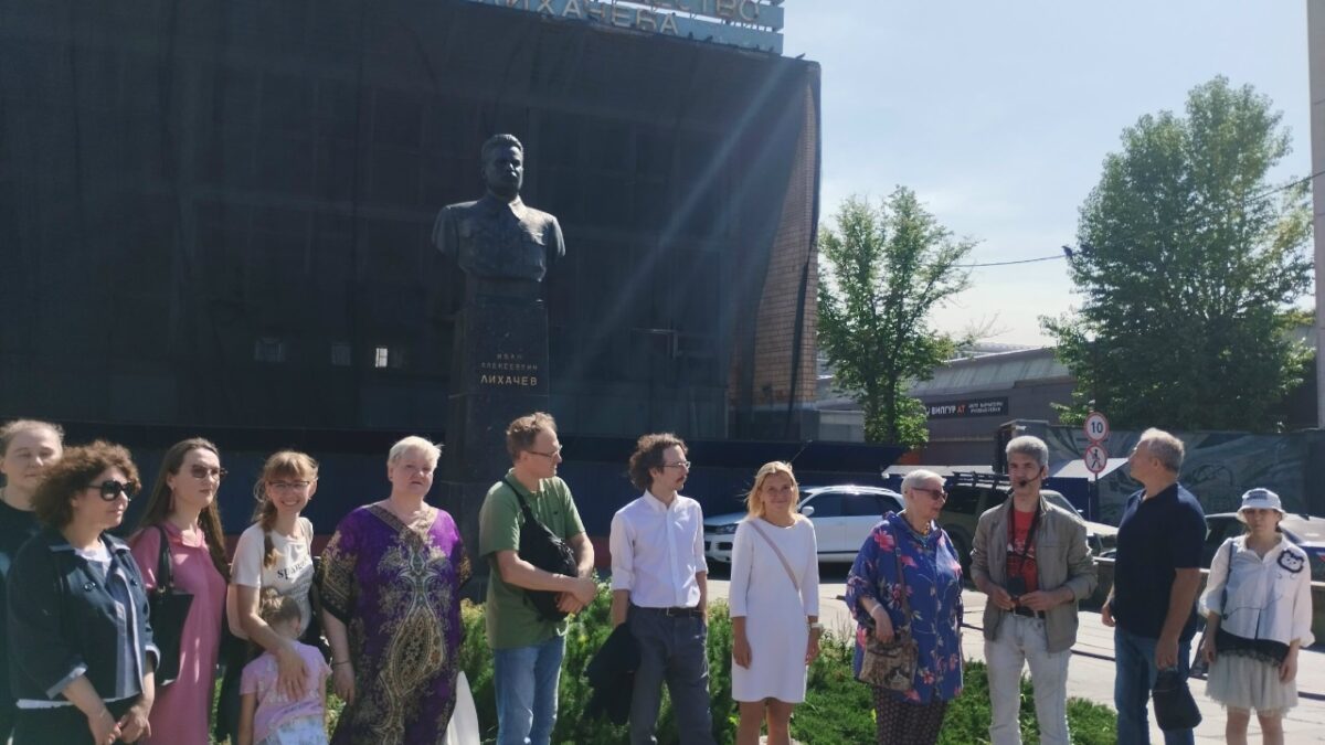 Помогаем вместе с библиотекой! Замечательные экскурсии в библиотеке 124 на Велозаводской улице