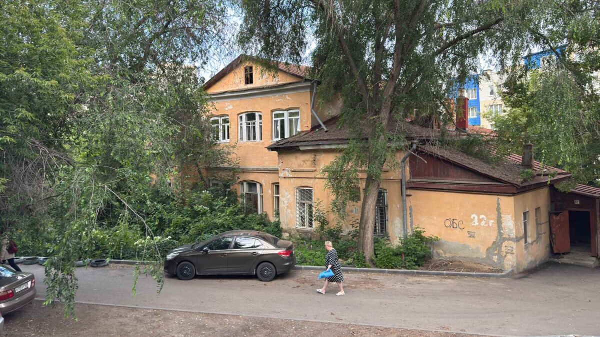 Не ждите, пока снесут: как обычный человек может спасти старинный дом в своём городе