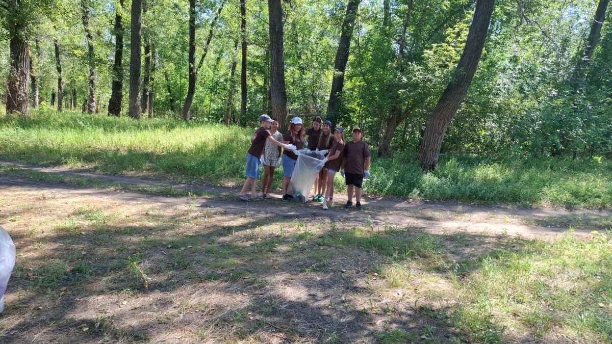 ☀️ Экологический поход «Помогаторов» Сегодня мы с нашими помогаторами отправились…