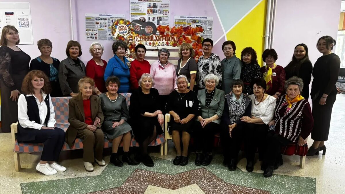 День добра и мудрости: волонтёры – ветеранам