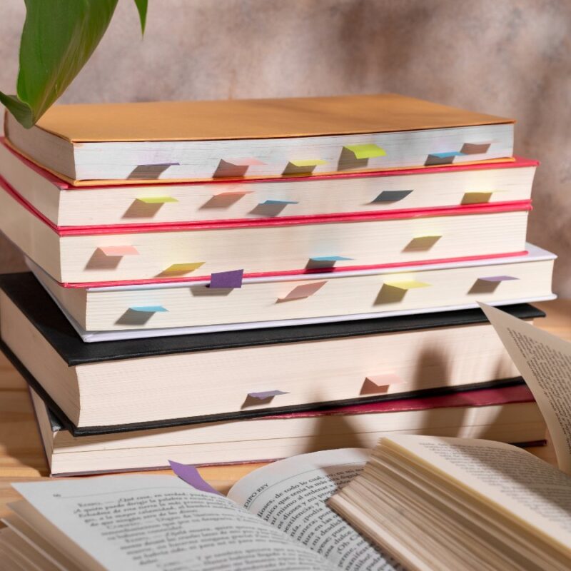 Куда отдать книги, чтобы они принесли пользу: 5 вариантов 
