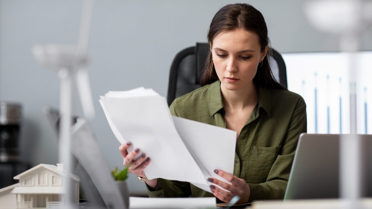 Папки, чеки, скриншоты: как выстроить работу с грантовым отчётом