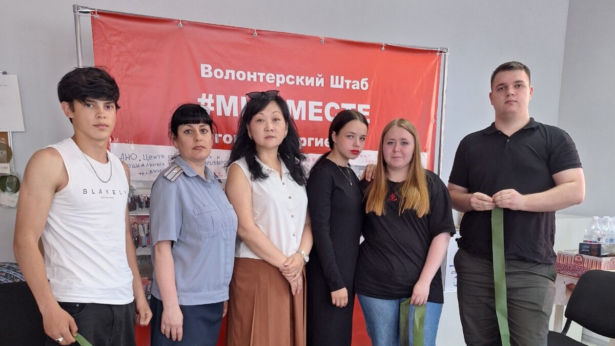 Волонтёры #МЫВМЕСТЕ помогают бойцам: как работает сеть чатов