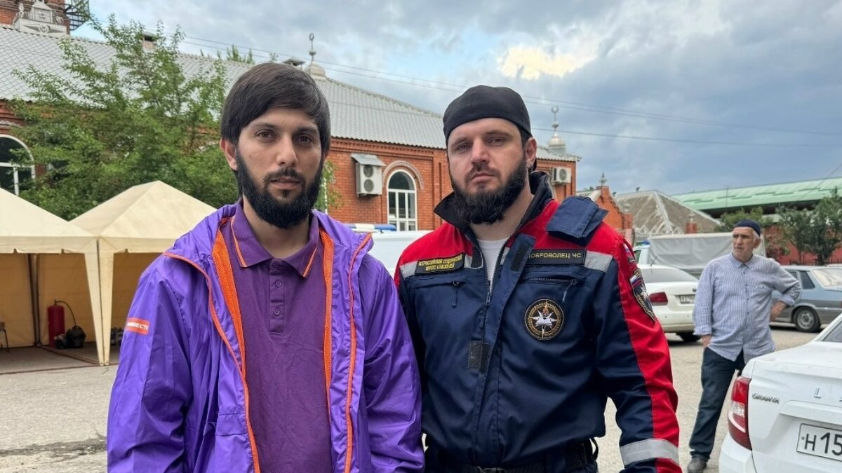 Хизир Дербичев погиб, спасая друга и объединил тысячи людей