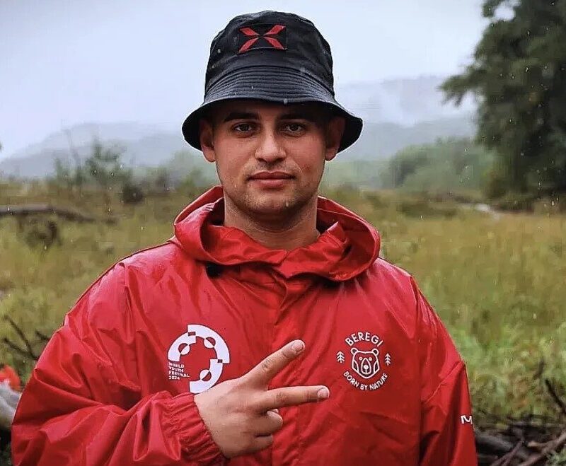 Волонтёр из Кропоткина: от детской сцены до помощи СВО